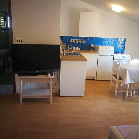 ביוגראד נה מורו Apartmani Nea מראה חיצוני תמונה