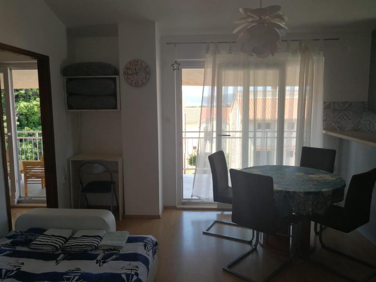 ביוגראד נה מורו Apartmani Nea מראה חיצוני תמונה